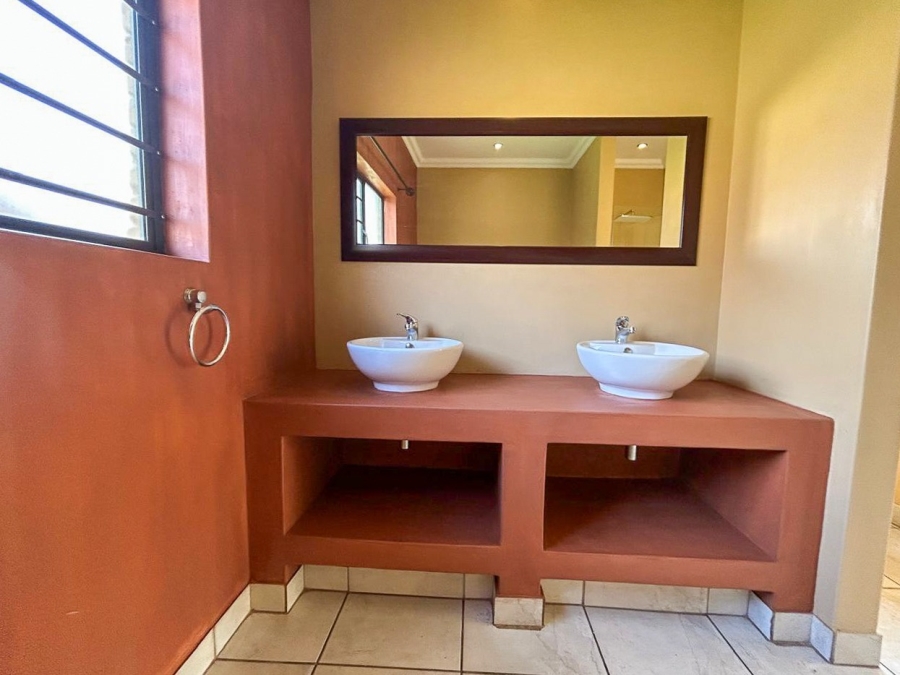 3 Bedroom Property for Sale in Vaalpark Free State